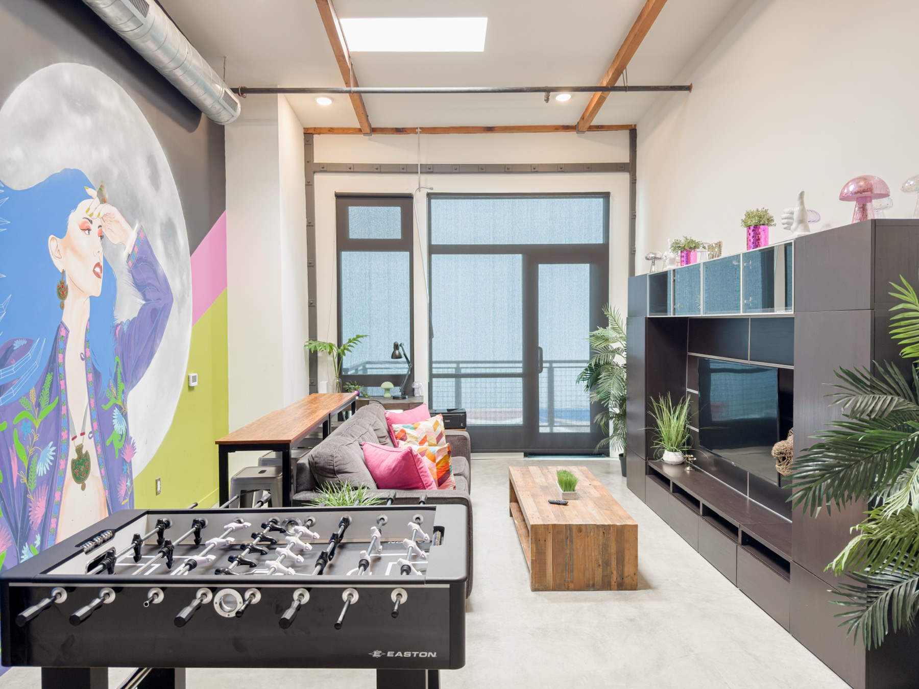 Loft 203